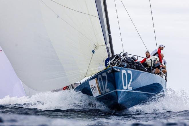 Day 1 – Azzurra charge ahead in the title fight – 52 Super Series Sailing Week Menorca ©  Nico Martinez / Martinez Studio